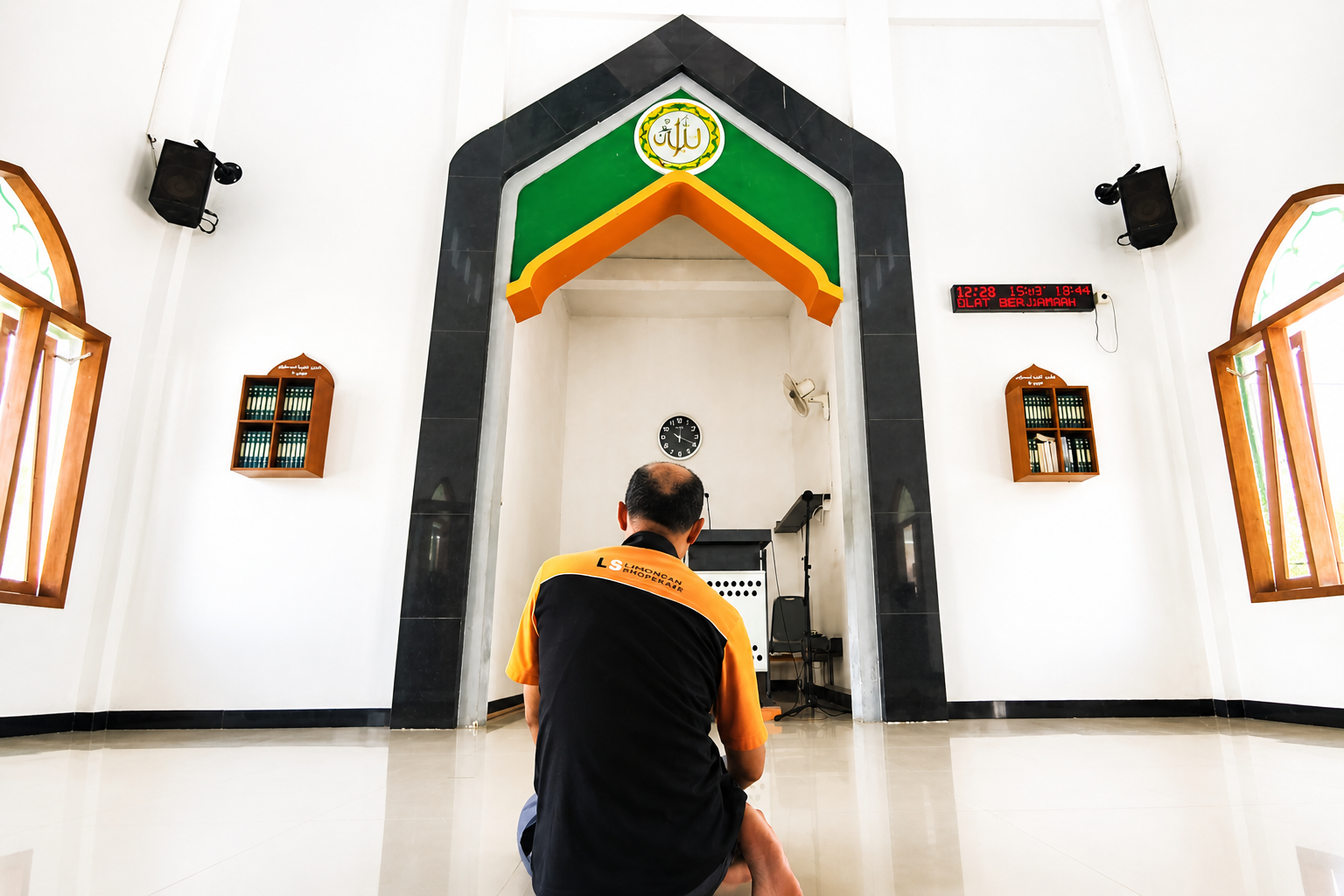 Masjid Al-Kautsar: Tempat Ibadah yang Menginspirasi di Cilacap